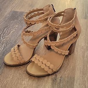 Lucky Brand strappy heels
